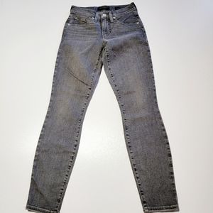 Lucky brand gray skinny jean